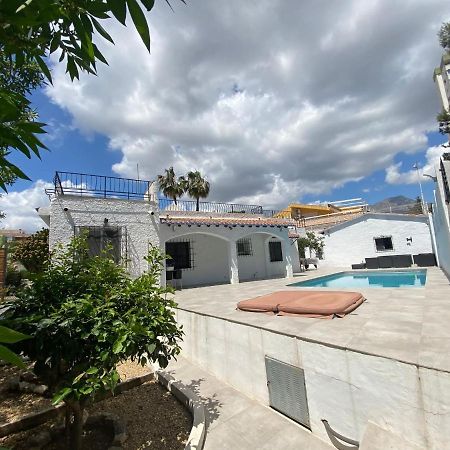 Villa Con Piscina A Un Paso De La Playa Benidorm Kültér fotó