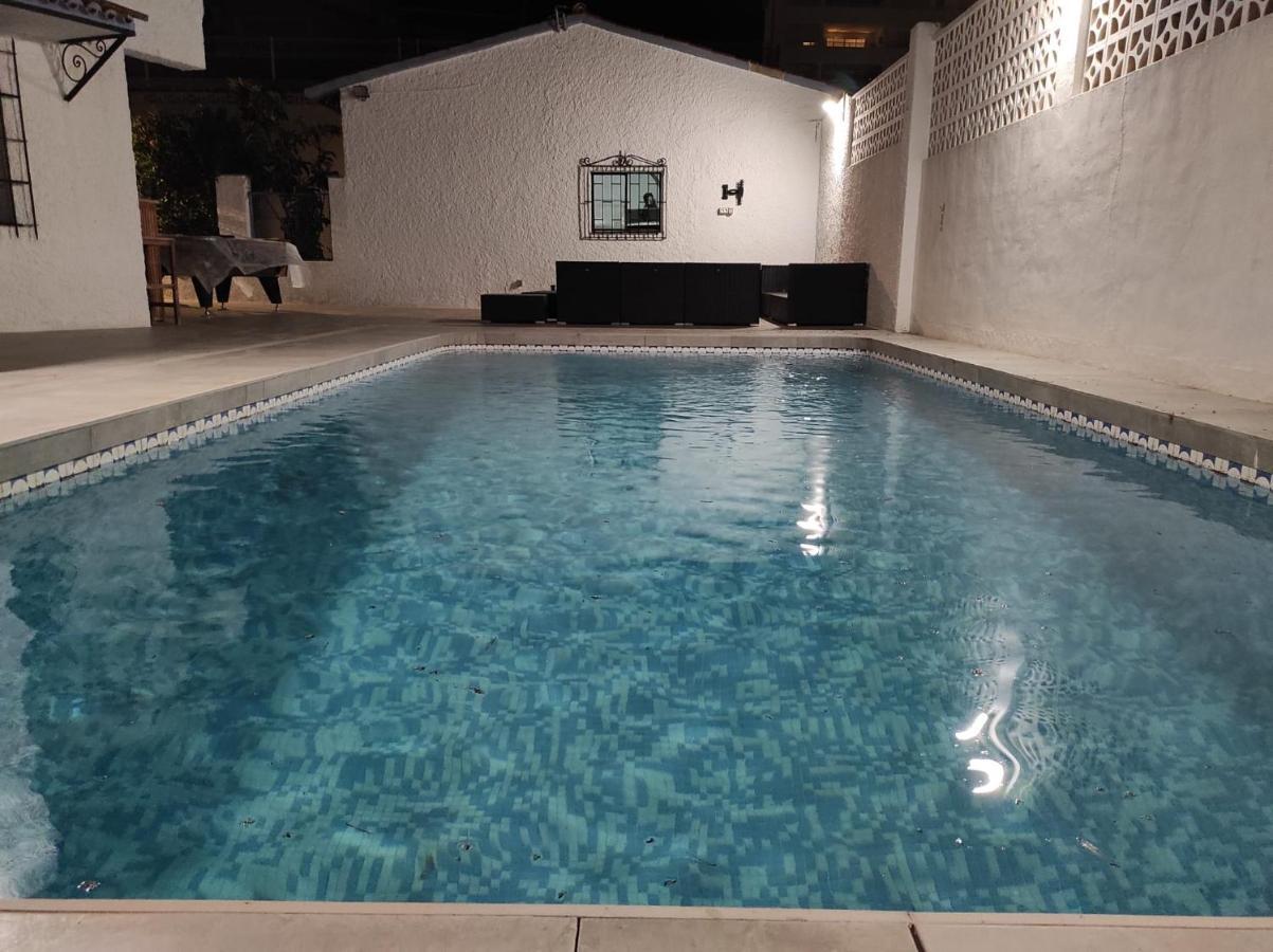Villa Con Piscina A Un Paso De La Playa Benidorm Kültér fotó